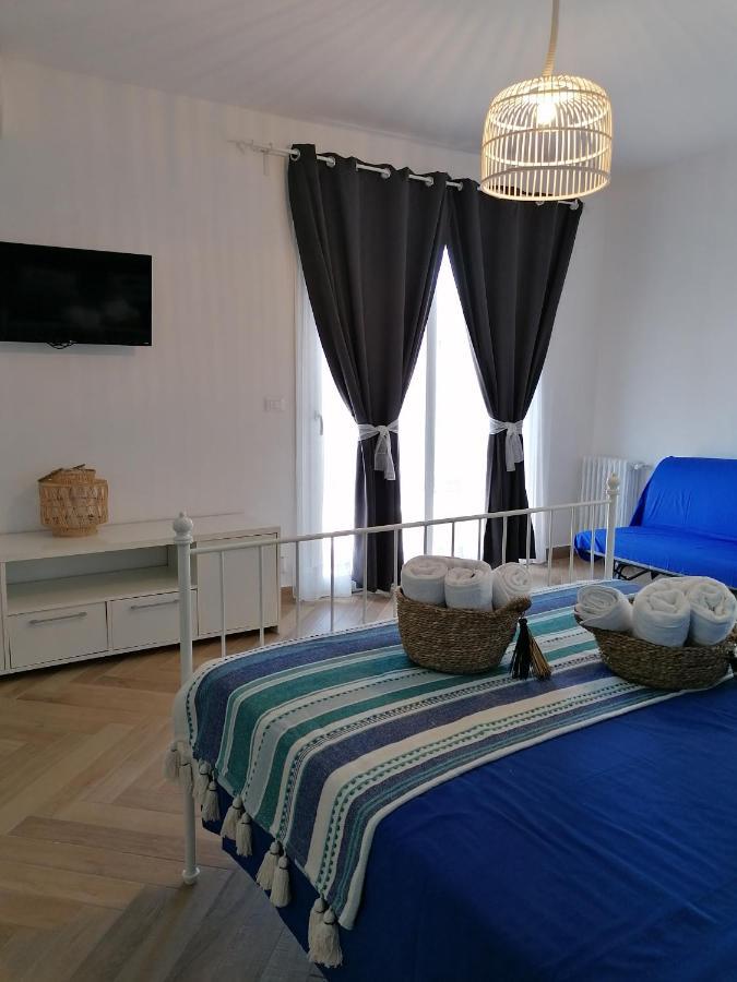 Villa Per Vacanze Isola 파뉴사 외부 사진