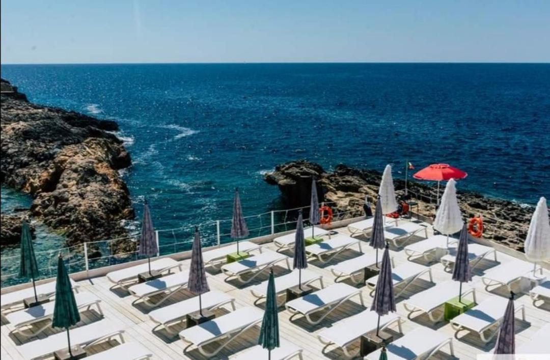 Villa Per Vacanze Isola 파뉴사 외부 사진