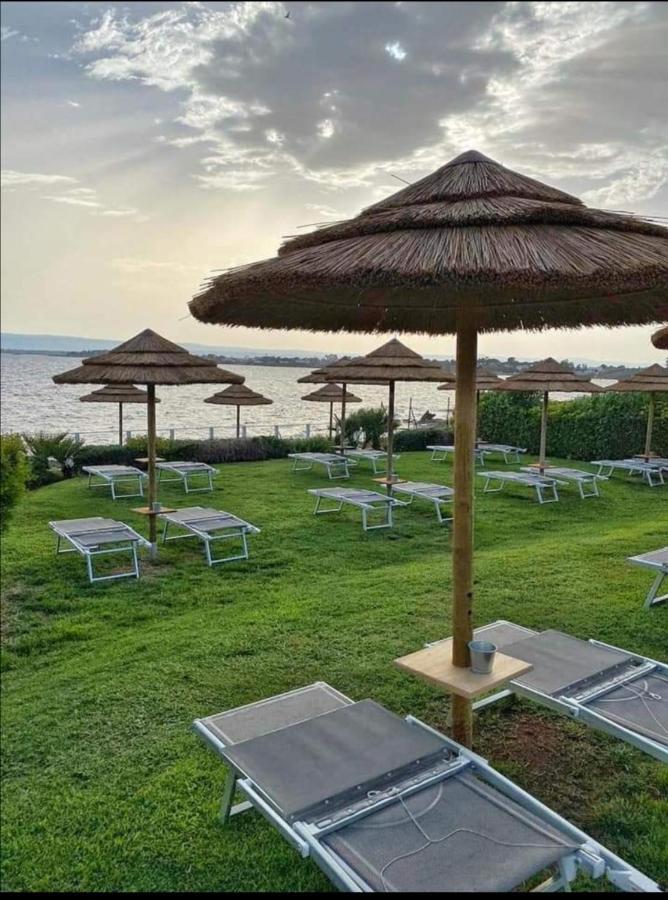 Villa Per Vacanze Isola 파뉴사 외부 사진